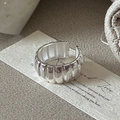 Retro S925 Sterling Silber Breiter Ring mit vertikaler Streifentextur auf Karte - Einstellbar Offen / Silber Vertikale Textur Stil (JZG130)