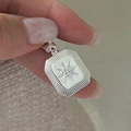 Colgante rectangular minimalista de plata S925 con diseño de estrella y circón - Colgante Rectangular Estrella Brillante (DZ176) / Plata 925