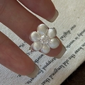 Anillo de flor en plata esterlina S925 con textura mate y piedra preciosa brillante - Abierto Ajustable / Estilo de Flor Cepillada (JZB193)