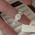 Anillo minimalista de plata S925 con motivos de estrellas en relieve y circonitas - Abierto Ajustable / Estilo Estrella de Cuatro Puntas (JZA168)
