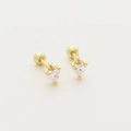 Elegant gold screw-back ear studs featuring heart-shaped cubic zirconia stones - 925 Silver / Gold