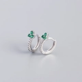 S925 sterling silver hoop earrings featuring green clover stones and white zircons - 925 Silver / Platinum Plated - Green Zircon
