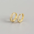 Minimalistische S925 zilveren oorringen met geometrische slijpvorm en sprankelende zirkoon - 925 zilver / Goudkleurig