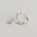Minimalistische S925 Sterlingsilber Schlangen-Ohrhänger in polierter Silber-Optik - 925er Silber / Weißgold