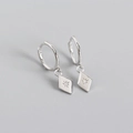 Pendientes de rombo en plata S925 con circonitas engastadas en estrella brillantes - Plata 925 / Oro Blanco