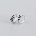 Orecchini a cerchio in argento S925 minimalisti con pietre di zirconia nera a stella - Argento 925 / Placcato Platino - Zircone Nero