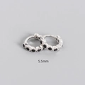 Sterling silver 5.5mm ear cuff earrings with black zircon stones in a geometric design - 925 Silver / 5.5mm White Gold Black Stone