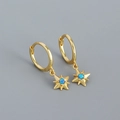 Eleganti orecchini a cerchio dorati con ciondoli a stella e opali blu - Argento 925 / Oro