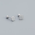 S925 silver daisy flower stud earrings with white enamel finish and screw back closure - 925 Silver / Silver Plated (White)