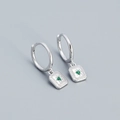 Pendientes de aro en plata S925 con colgante de estrella y piedra verde - Platino (Zirconia Verde)