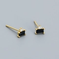 Minimalist S925 silver stud earrings with black rectangular zircon and gold plating - 925 Silver / Golden (Black Stone)