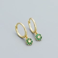 S925 silver gold-plated hoop earrings featuring a green zircon flower daisy charm - 925 Silver / Gold Plated - Green Zircon