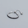 Anillo ajustable de plata S925 con una fila de circonitas negras brillantes pavé - Platino (Diamante de Imitación Negro)