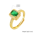 Detailansicht der 1,02 cm smaragdgrünen Zirkonia-Ring mit Maßen und 3g Gewichtsangabe - Grüne Rechteckige Halo-Stil (RT-343GG)