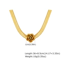Detail van de gouden bloemketting met afmetingen 1cm en 36cm plus 8.5cm verstelbare ketting - Gouden Rozenbloem Slangenketting Ketting (NC-2470G)