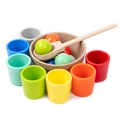 Montessori Holzspielzeug Farbsortierset mit Regenbogenbechern, Kugeln, Schale und Holzlöffel - WPC 7-Farben-Bälle und Becher