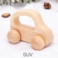 Voiture SUV en bois naturel pour tout-petits avec finition lisse et grain minimaliste - SUV