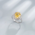 Anello in argento S925 con gemma gialla ovale e doppio alone di diamanti brillanti - Taglia US 6 / Giallo