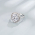 Anello in argento S925 con diamante ovale, doppio halo e fascia pavé su seta grigia - Taglia US 6 / Bianco