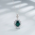 Luxe collier en argent S925 avec pierre ovale vert émeraude et pendentif halo brillant - Argent 925 / Style Émeraude