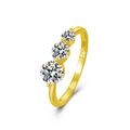Vergoldeter Ring aus 925er Silber mit drei abgestuften runden Glitzersteinen - US 7 / Gold