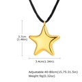 Ciondolo a stella in oro 18K lucido con cordino nero regolabile, altezza 3,7 cm - Forma di Stella a Cinque Punte (NC-2110G)