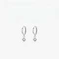 Eleganti orecchini a cerchio in argento 925 con un ciondolo a perla tonda lucida - Argento 925 / Argento sterling 925