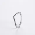 Anello a V minimalista in argento sterling S925 con design geometrico a micro-sfere - Taglia US 6 / Anello Perlato a V (RHR447)