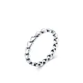 Anello minimalista in argento sterling S925 con motivo continuo di cuori a traforo - Taglia US 5 / Argento