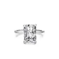 Elegante anello in argento sterling S925 con un grande zircone rettangolare lucido - US 5 / Argento