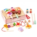 Set barbecue in legno rosa per bambini con vari spiedini di cibo e accessori inclusi - Rosa