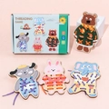 Gioco per allacciare con quattro animali cartoon per abilità motorie dei bambini - Infilatura di animali