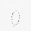 Minimalistische S925 sterling zilveren ring met een modern onregelmatig golfdesign - US Maat 3.5 / Zilver