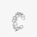 Anello aperto in argento S925 con cuori traforati e pavé di diamanti dal design elegante - Aperto Regolabile / Argento