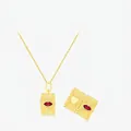 Goldene S925 Silber Medaillon Kette mit rotem Edelstein und Herz-Detail im Inneren - 925er Silber / Gold