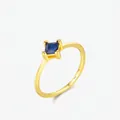 Elegante anello in argento S925 con gemma blu quadrata con montatura a quattro griffe - Taglia US 5 / Oro