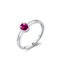 Anillo de plata S925 con una piedra rosa redonda y diamantes sobre un fondo blanco - US 5 / Estilo de Zircón Púrpura / Plateado