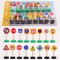 Set de 16 señales de tráfico de madera con bases para el aprendizaje de seguridad vial infantil - Estilo de Semáforo (Tipo B)