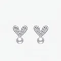 Orecchini a perno in argento 925 con zirconi a forma di V e perle bianche appese - Argento 925 / Argento
