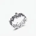 Vintage S925 Sterlingsilber Gänseblümchen Ring mit Blumenmuster und Zirkonia Akzenten - US Größe 5 / Antik Silber