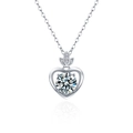Elegante collana con ciondolo a cuore in argento sterling S925 con pietra moissanite centrale - Moissanite da 1 Carato / Oro Bianco
