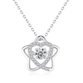 Collana in argento S925 con pendente stella e cuore e moissanite danzante centrale - Moissanite da 0,5 carati (Colore Oro Bianco) / Argento 925