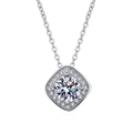 Détail du collier en argent sterling 925 avec pendentif carré et pierre de moissanite - Style Halo Carré / Argent Sterling 925 (Plaqué Or Blanc)