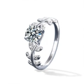 Eleganter s925 Silberring mit Moissanit im Weinblatt-Design und rundem Hauptstein - US 5
