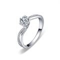 Eleganter 925er Sterlingsilber Moissanit-Ring mit Sechs-Krallen-Fassung und Pavé-Besatz - US 5 / 1.2ct Moissanit (Weißgold)