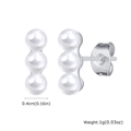 Dettaglio di orecchini a perno con tre perle con misure di peso e dimensioni in argento - Stile Triple Perle in Linea (EBD-110)