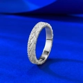 S925 sterling zilveren ring met micro-ingelegde zirkoon en vintage graantextuur - US 5 / Zilver