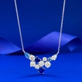 Collana in argento sterling S925 con pendente a grappolo di cristalli blu e bianchi - Argento 925 / Blu (N551 Collana in Strass Blu)