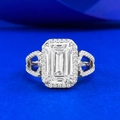 Lussuoso anello in argento S925 taglio smeraldo con montatura halo e pavé di diamanti - US 5 / Zirconia Bianca Argento
