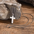 Collier homme avec pendentif croix en acier et chaîne box sur fond de pierre naturelle - Pendentif Avec Chaîne PN2100 / Acier